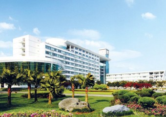 “光基座”点亮智慧校园未来 华为助力四川农业大学推进F5G全光网建设